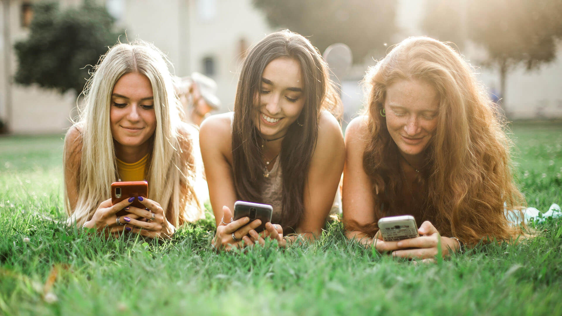 Como monitorar as redes sociais de forma eficaz?